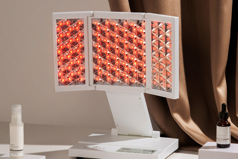  LumaPro desktop LED light therapy device